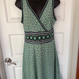 Max Studio Green Sleeveless Dress
